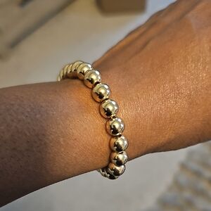 Elegant Gold Beaded Bracelet